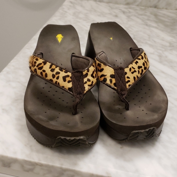 DONATED - Picture 2 of 4